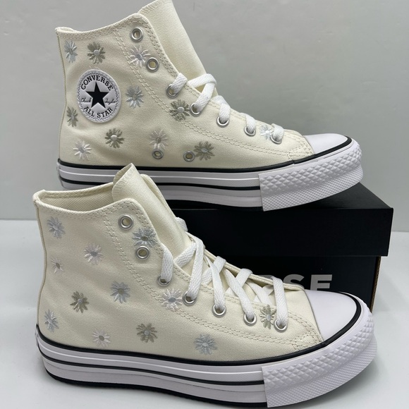Converse Shoes - Converse WMNS Cream High-Top
CTAS EVA LIFT HI
EGRET/WHITE/PALE SURPLUS Sneakers